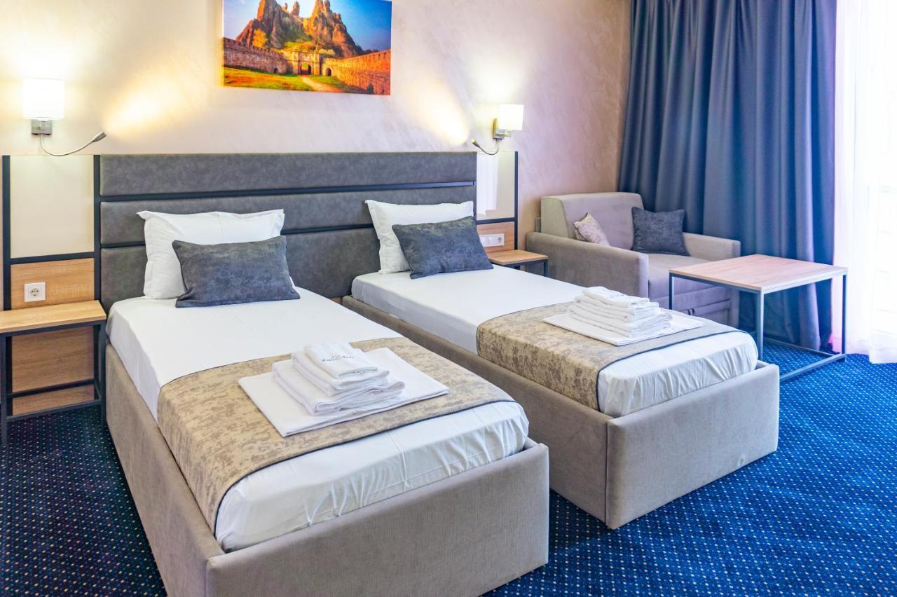 Mizara Хотел Ариел / Hotel Ariel מראה חיצוני תמונה